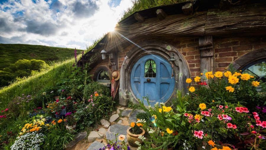 Hobbiton village, location New Zealand